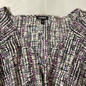 Express blouse size XL